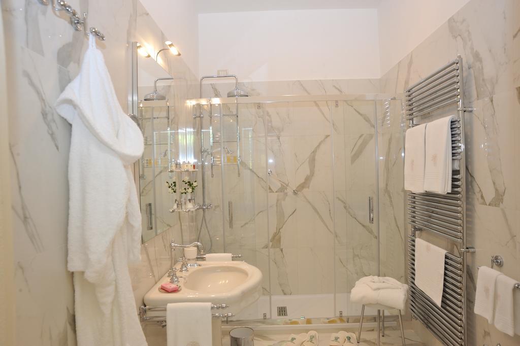 Villa Claudia Dei Marchesi Dal Pozzo Belgirate Extérieur photo