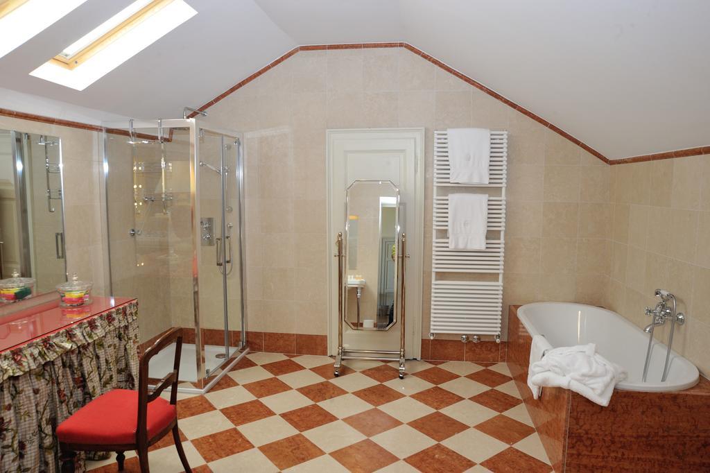 Villa Claudia Dei Marchesi Dal Pozzo Belgirate Extérieur photo